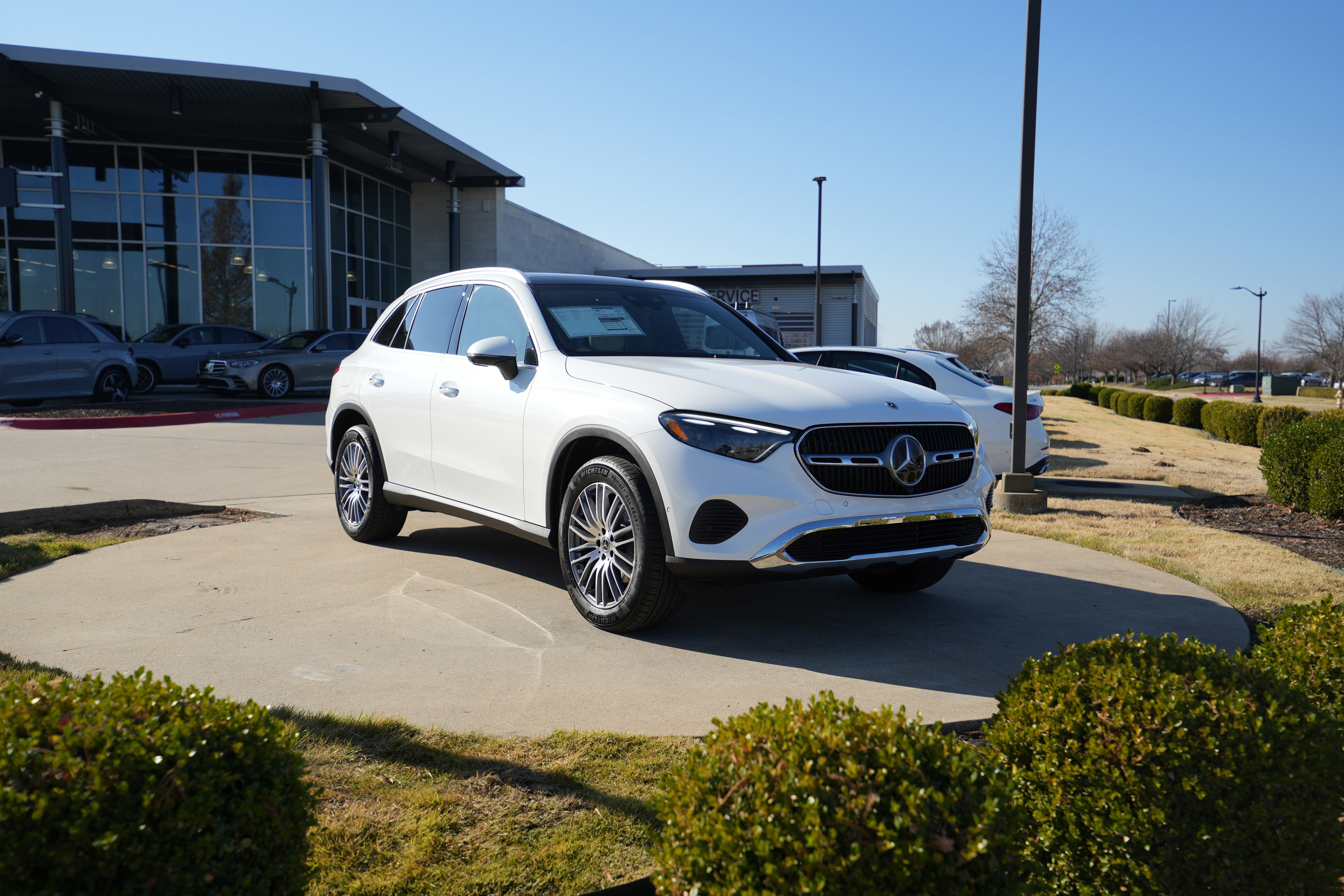 2026 Mercedes-Benz GLC Base's photo