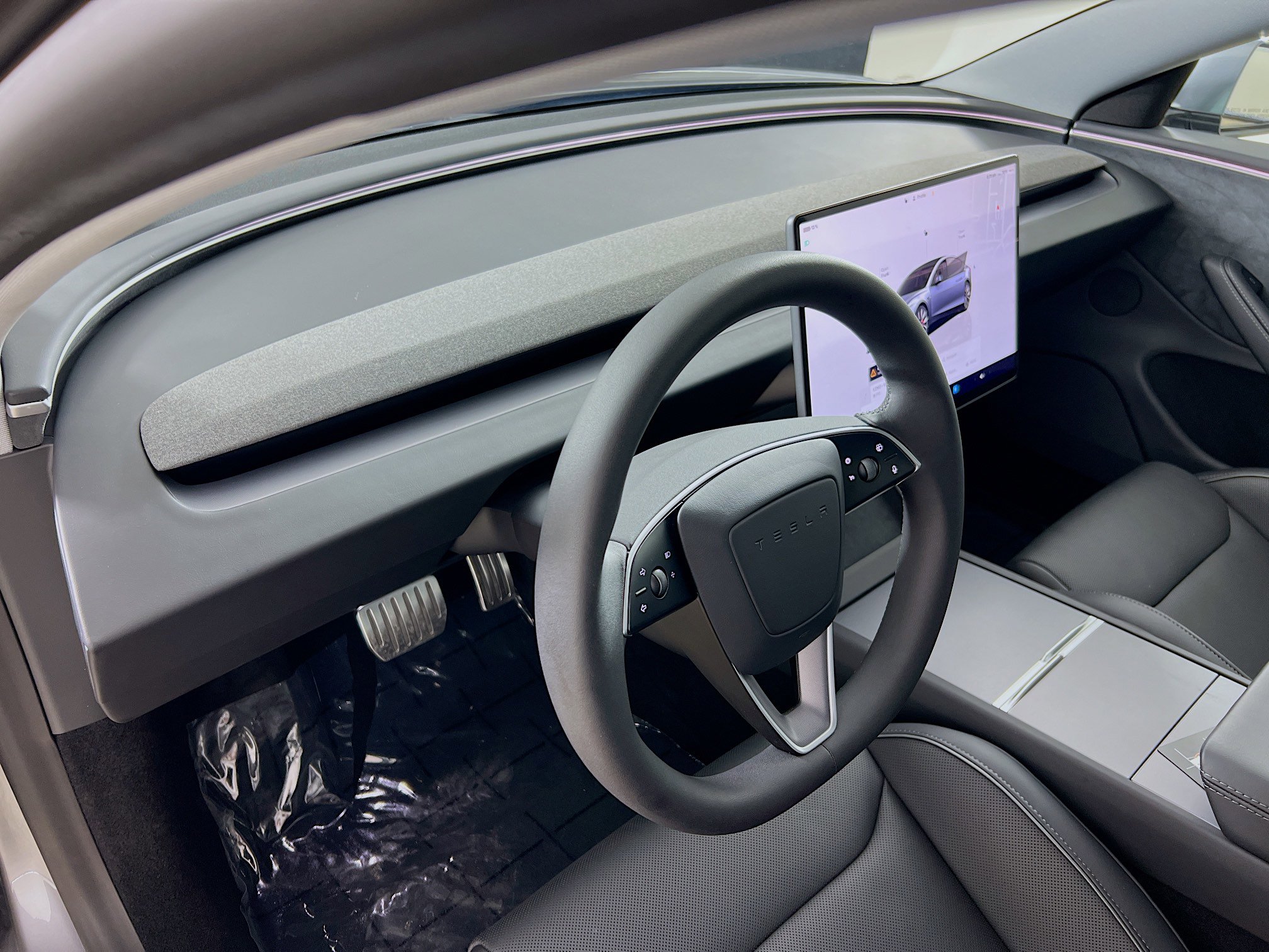 2024 Tesla Model 3 Performance photo 9