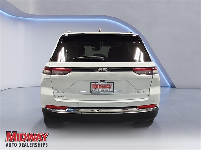 2022 Jeep Grand Cherokee Limited photo 3