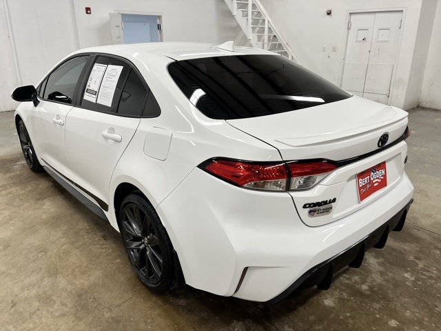 2023 Toyota Corolla SE photo 4