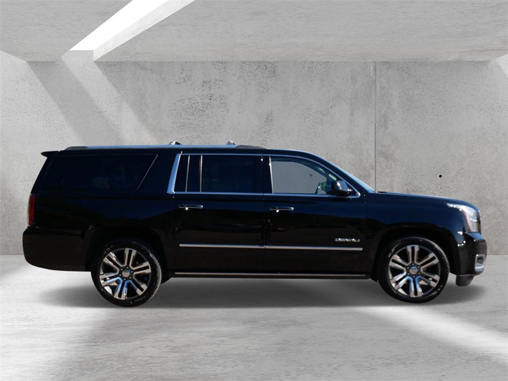 2018 Gmc Yukon XL Denali photo 2