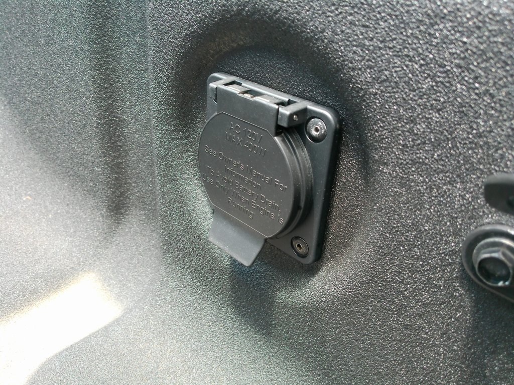2025 Nissan Frontier King Cab SV photo 18