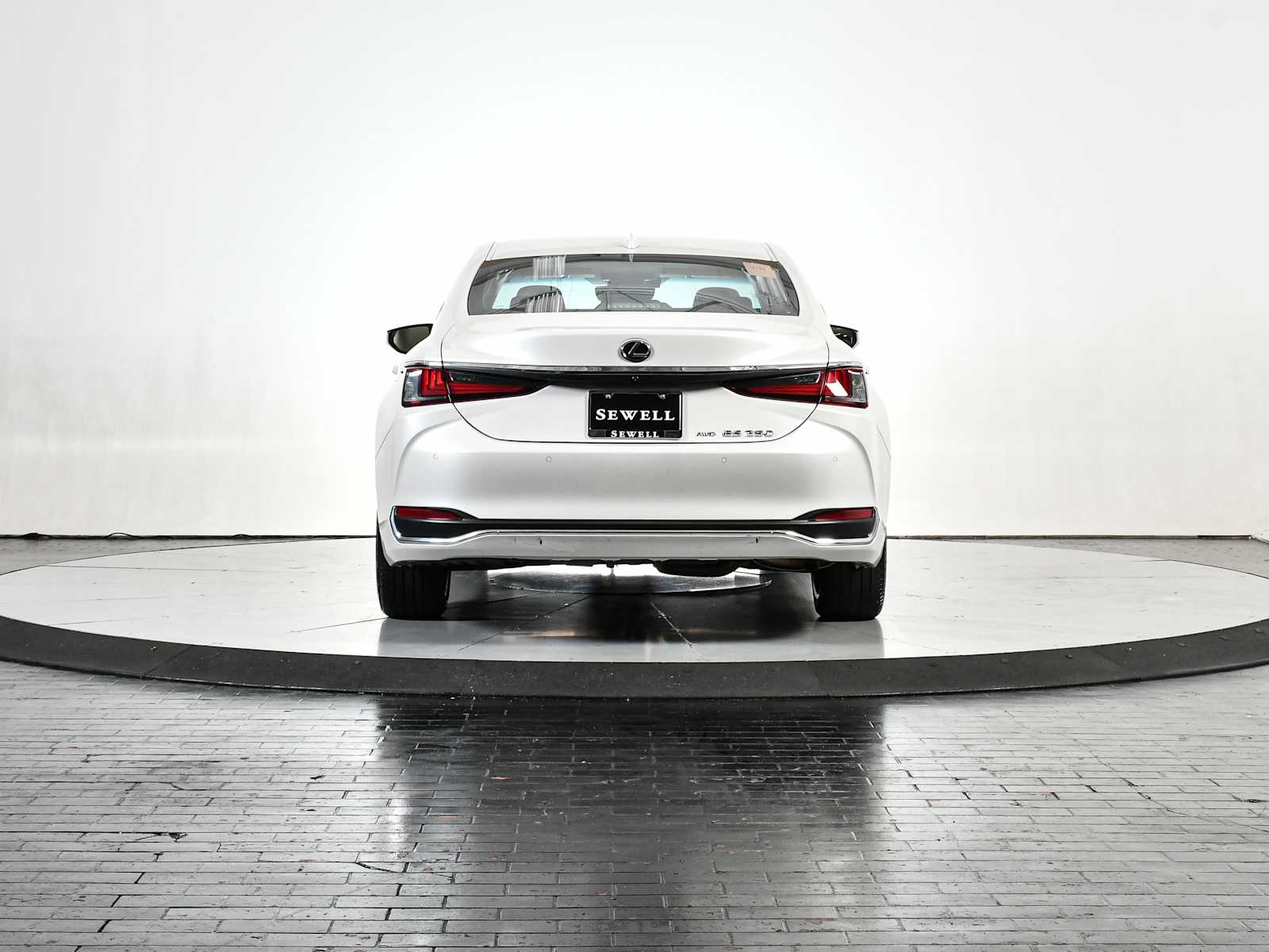 2024 Lexus ES 250 Premium photo 4