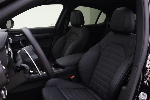 2024 Alfa Romeo Stelvio Quadrifoglio photo 6