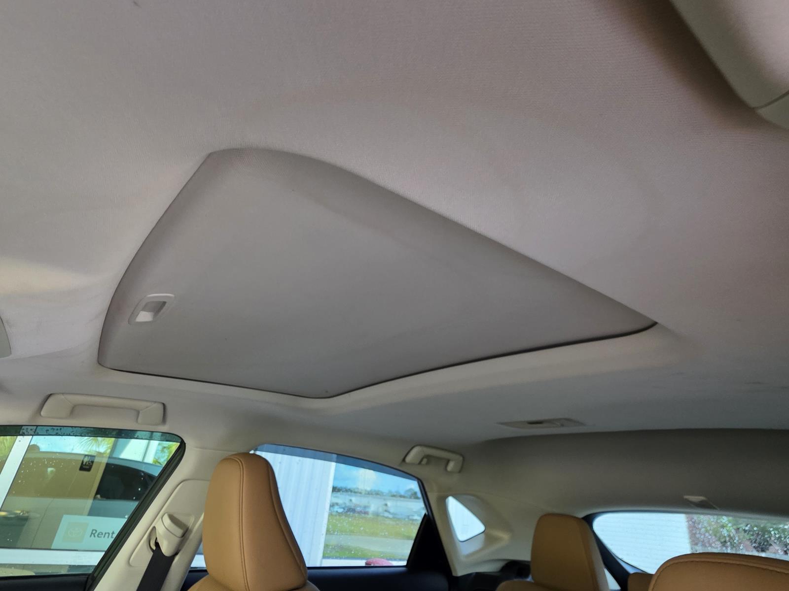 2017 Lexus NX 200t Luxury photo 6