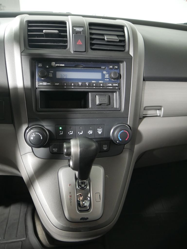 2011 Honda CR-V LX photo 22