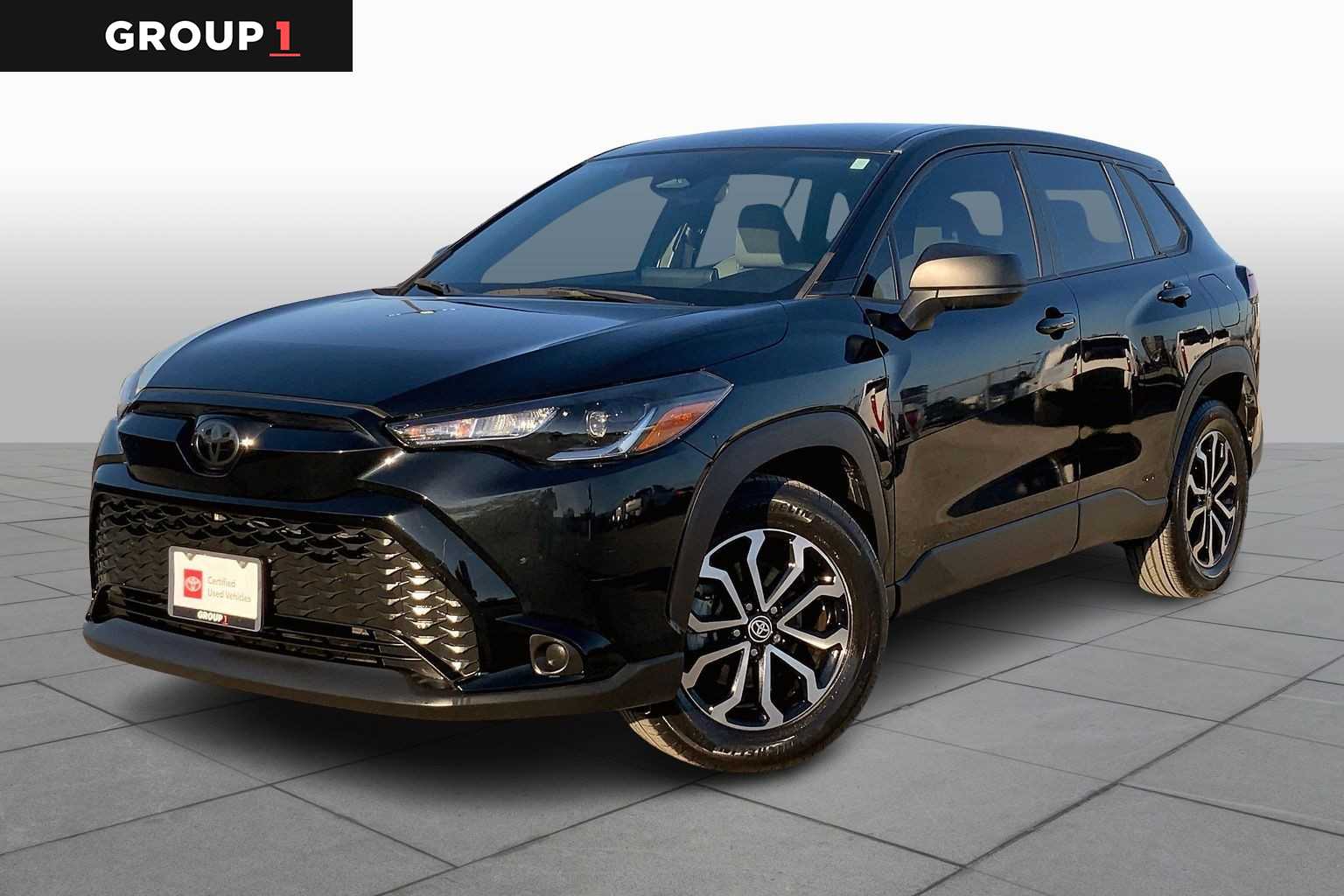 2023 Toyota Corolla Cross S's photo