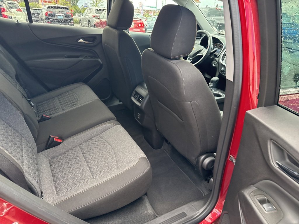 2024 Chevrolet Equinox LT photo 33