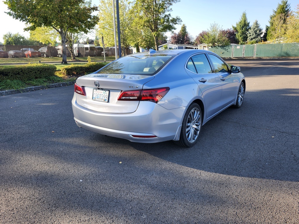 2015 Acura TLX Technology photo 6