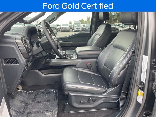 2025 Ford F-150 Lariat photo 2