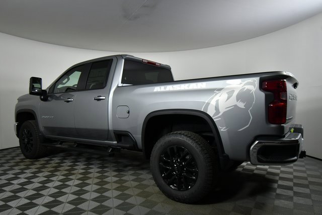 2026 Chevrolet Silverado 2500HD LT photo 13