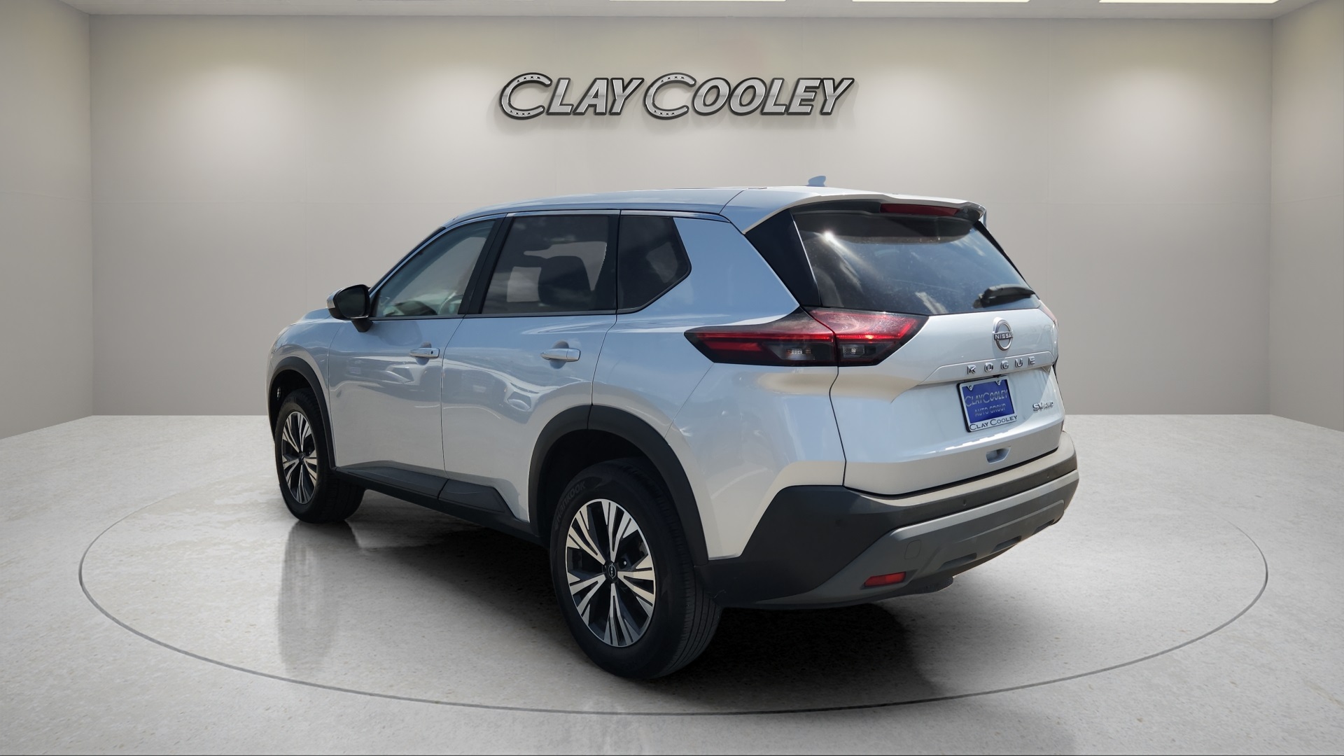 2023 Nissan Rogue SV photo 4