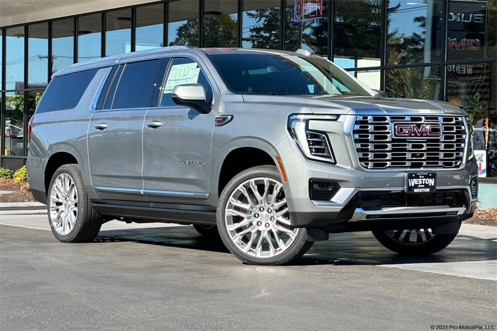 2025 GMC Yukon XL Denali's photo