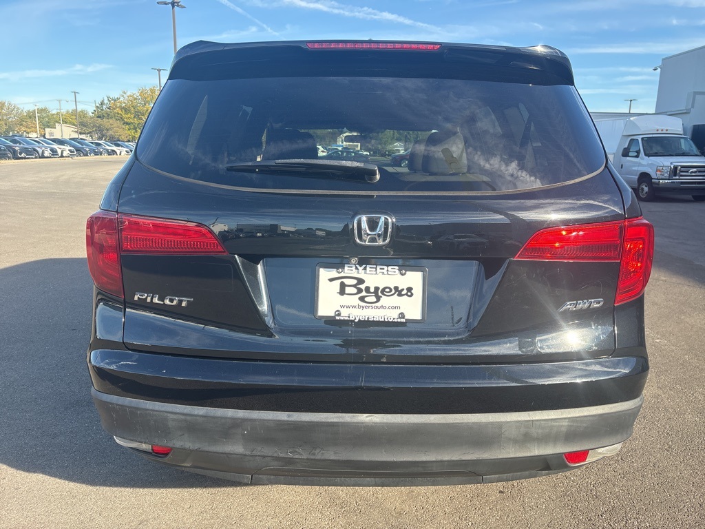 2018 Honda Pilot EX photo 3