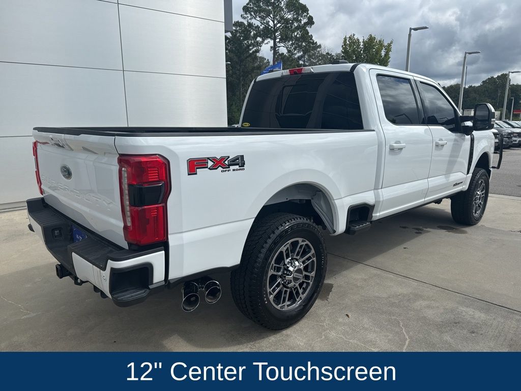 2023 Ford F-250 Lariat photo 4