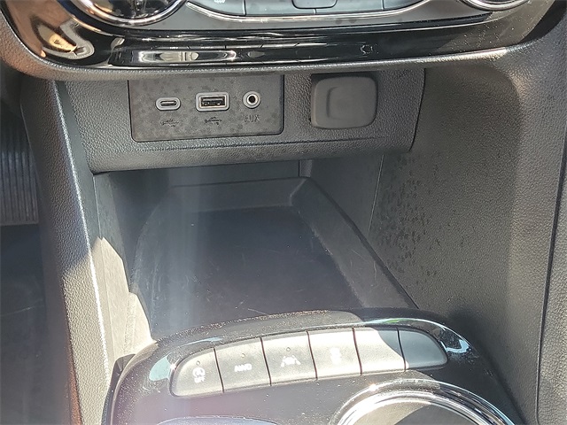 2023 Buick Encore GX Preferred photo 17