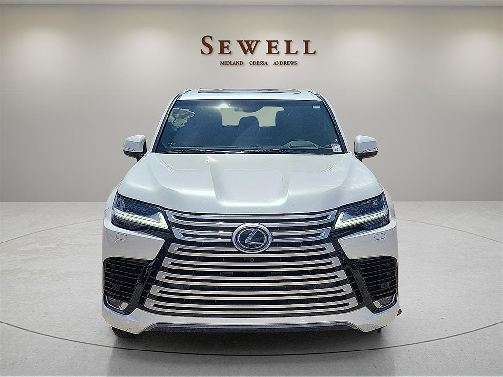 2024 Lexus LX 600 Luxury photo 7
