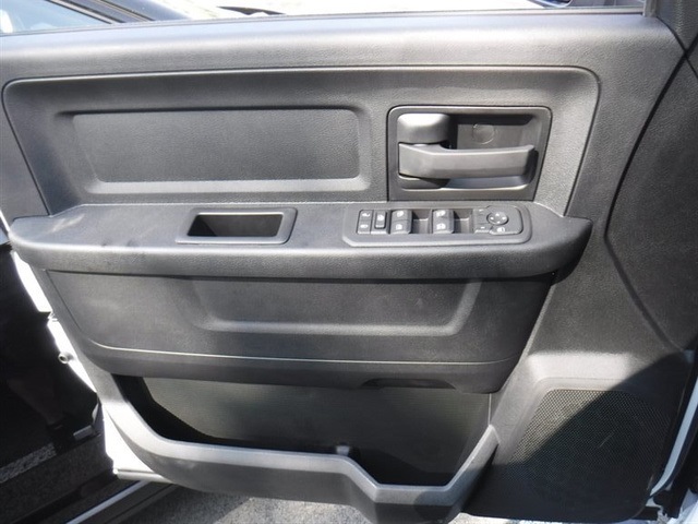 2026 Ram 3500 Tradesman photo 12
