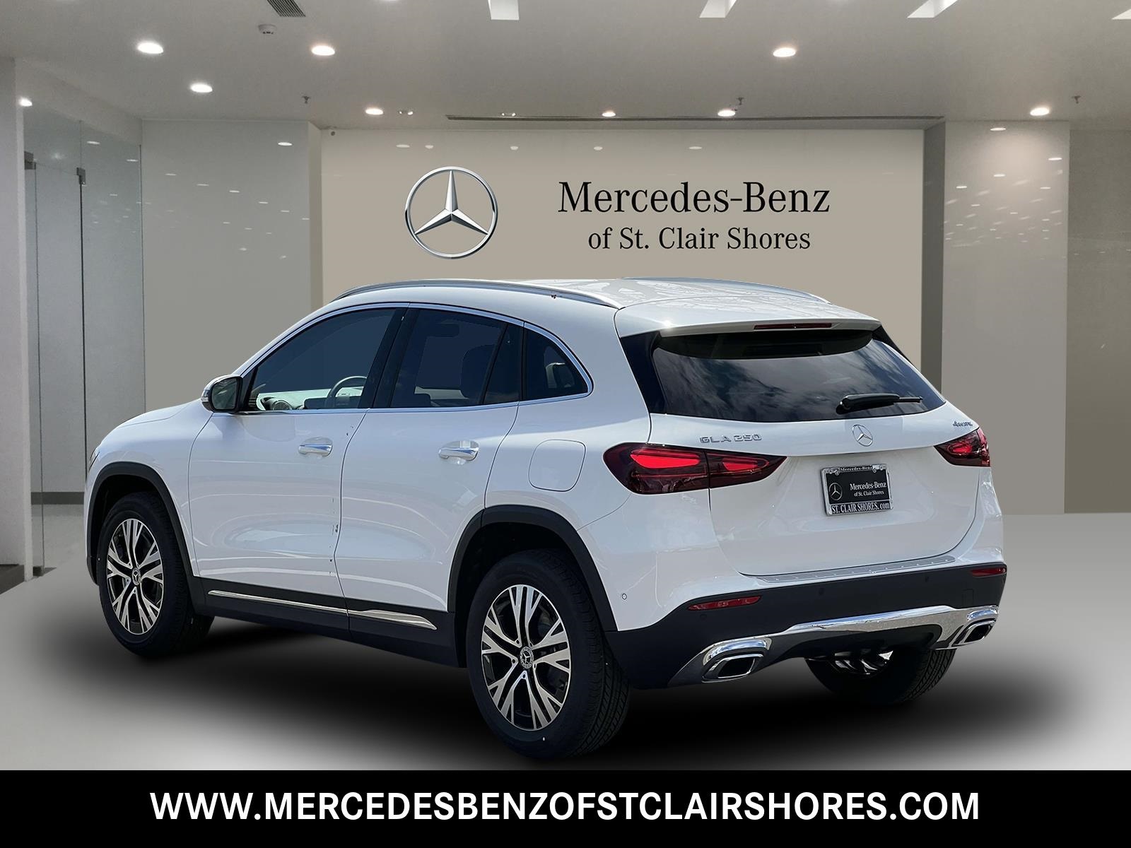 2025 Mercedes Benz GLA 250 4MATIC photo 3