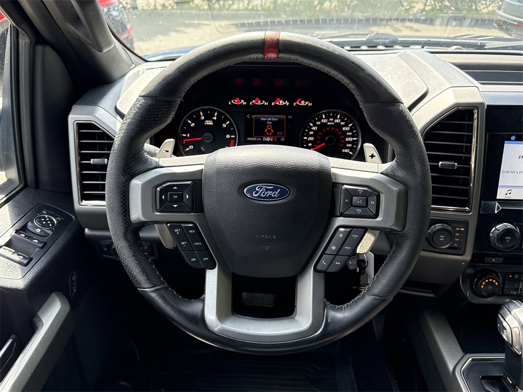 2017 Ford F-150 Raptor photo 13