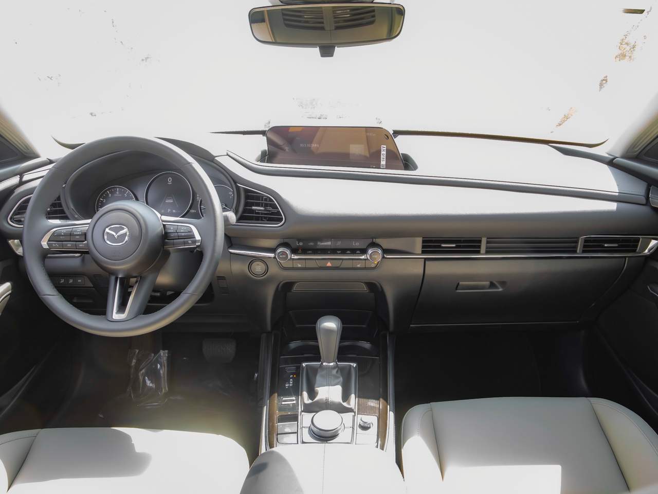 2025 Mazda CX-30 2.5 S Preferred photo 12