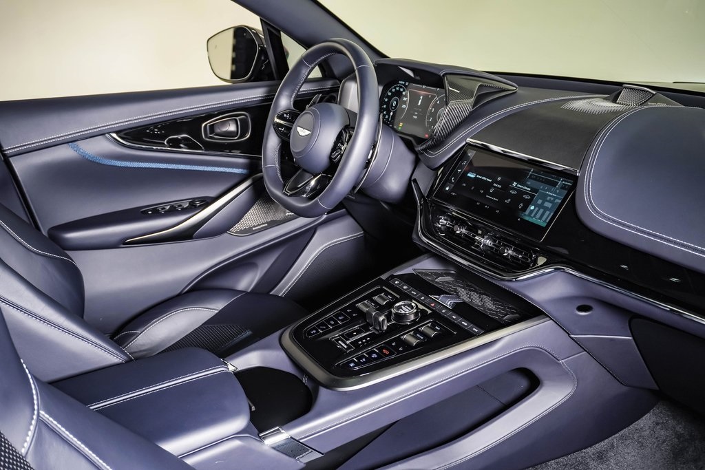 2025 Aston Martin DBX AM8 DBX707 photo 15