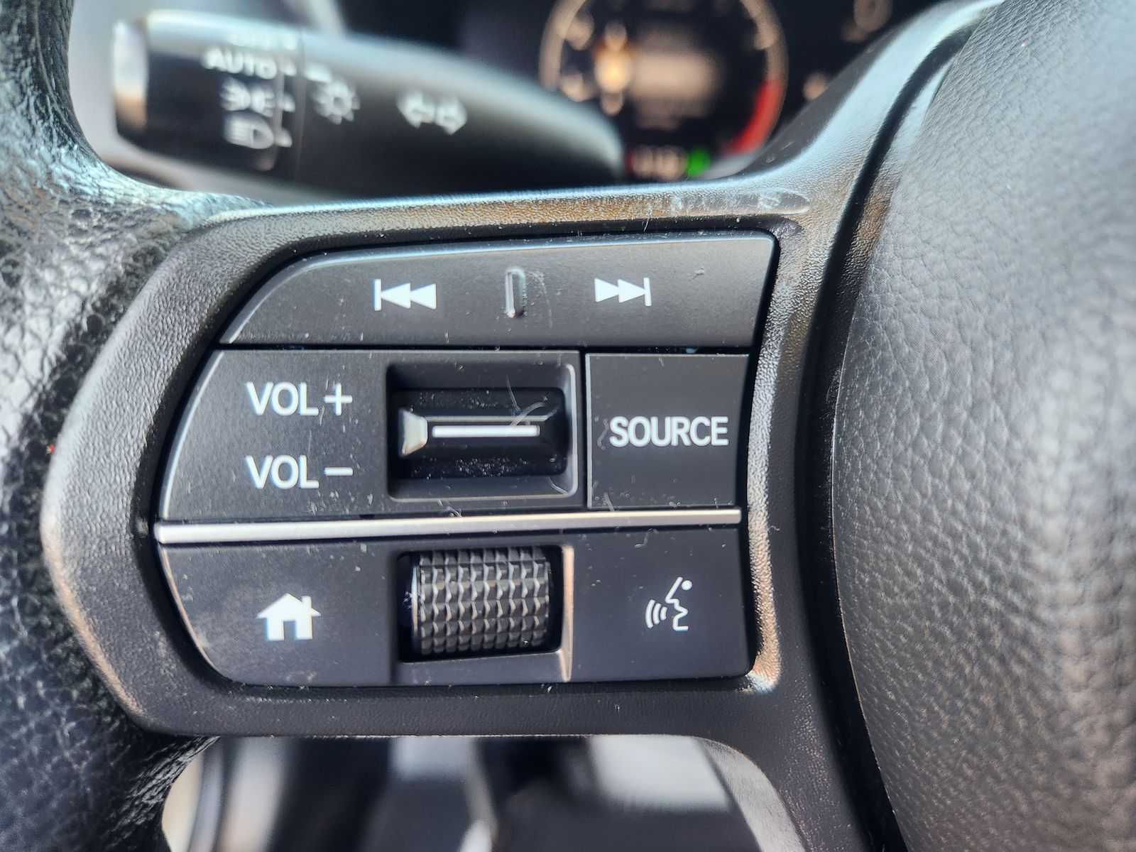 2024 Honda HR-V LX photo 17