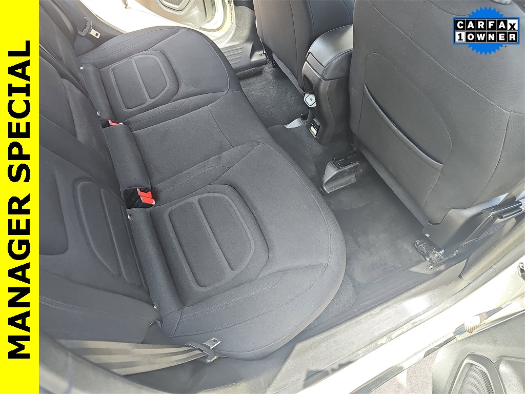 2022 Jeep Renegade Latitude photo 9