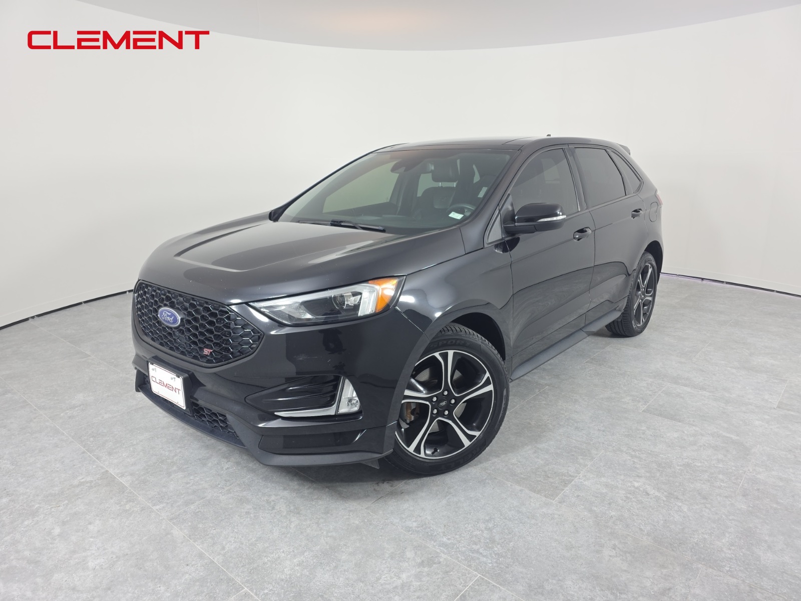 2020 Ford Edge ST's photo