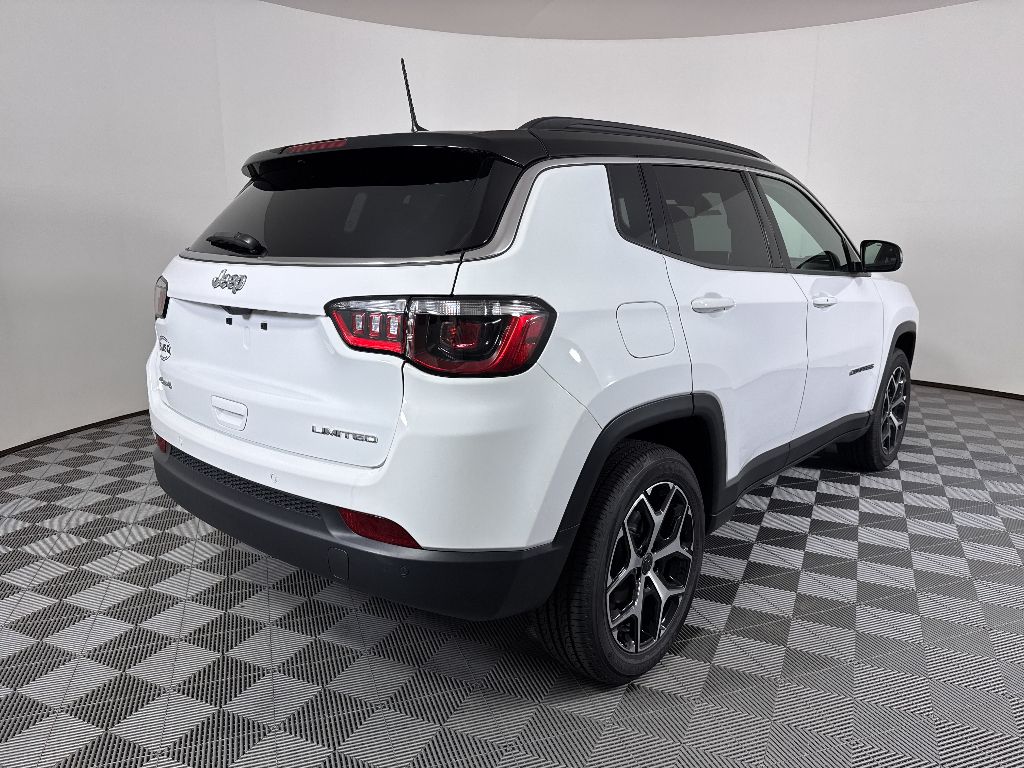 2025 Jeep Compass Limited photo 10