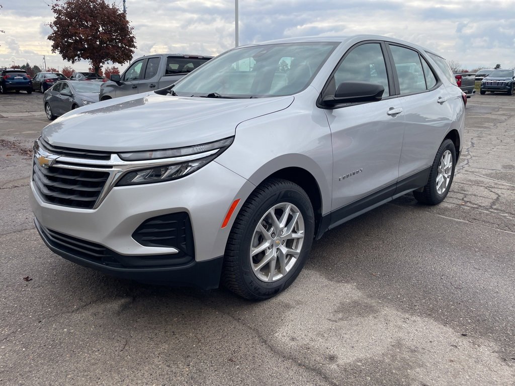 2022 Chevrolet Equinox LS