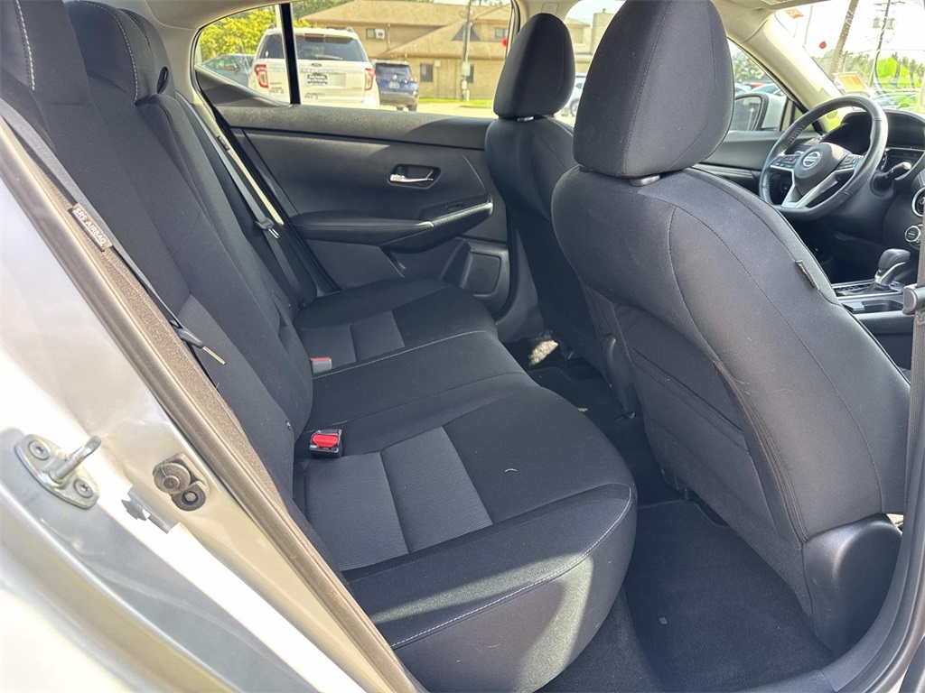 2021 Nissan Sentra SV photo 8