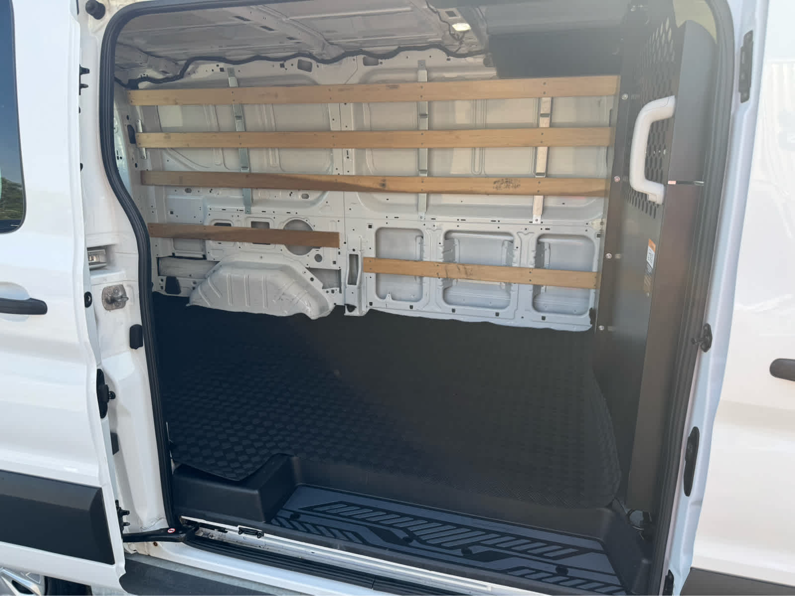 2023 Ford Transit photo 13