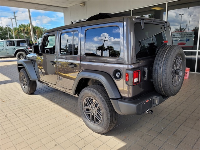 2025 Jeep Wrangler Sport S photo 4