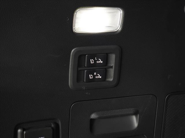 2023 Lexus LX 600 photo 9