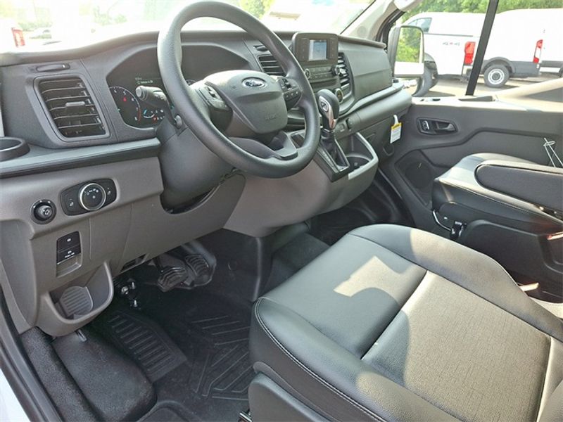2025 Ford Transit Cargo Van photo 6