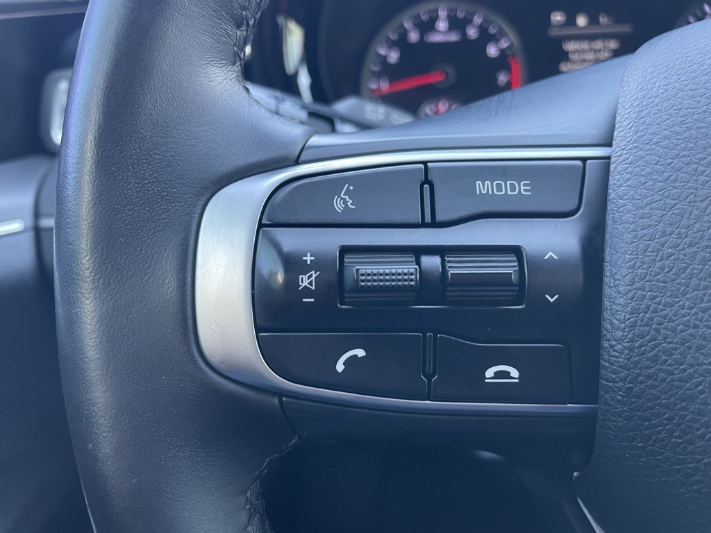 2024 Kia K5 GT-Line photo 11