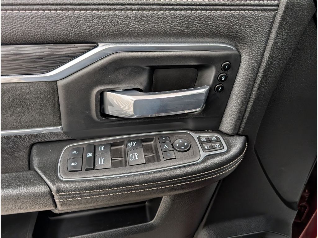 2023 Ram 2500 Laramie photo 7
