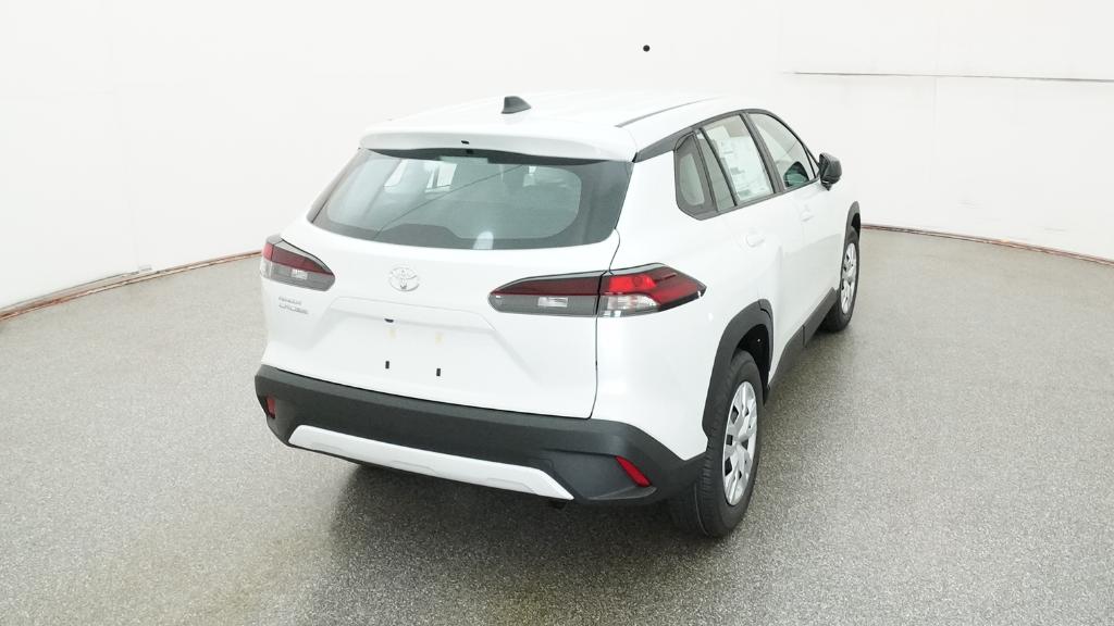2026 Toyota Corolla Cross L photo 19