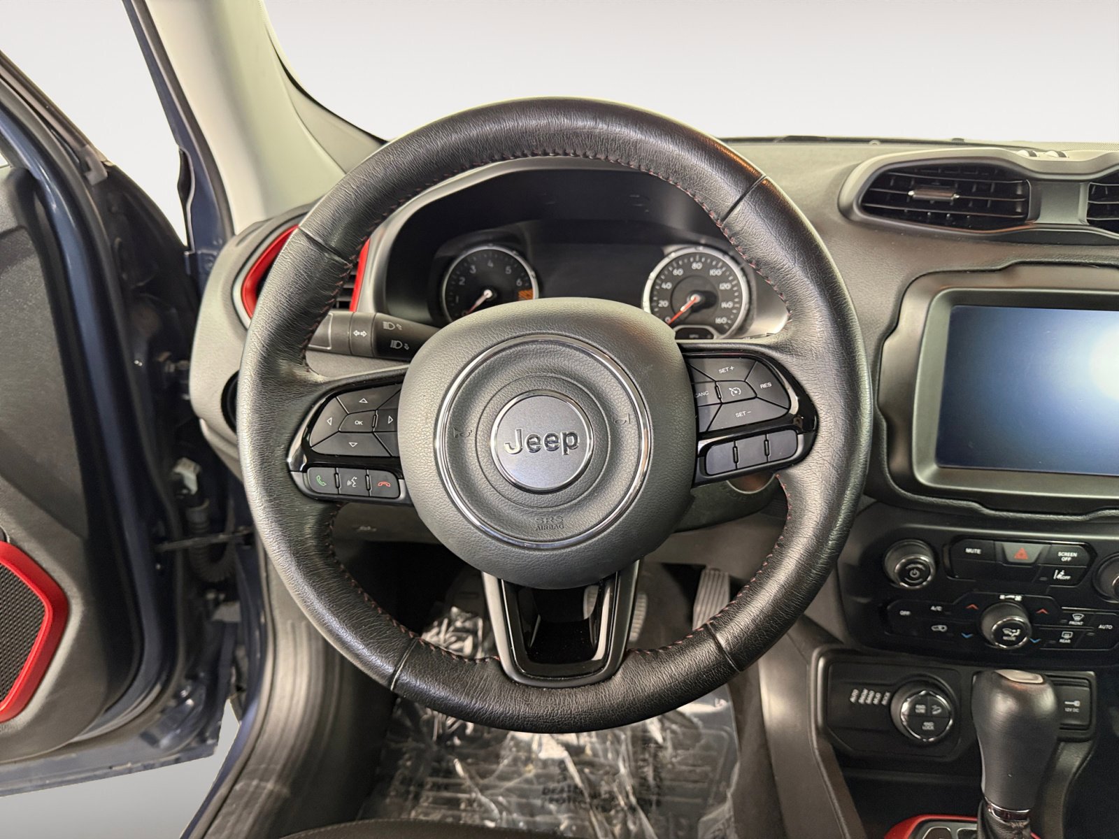 2022 Jeep Renegade Trailhawk photo 15