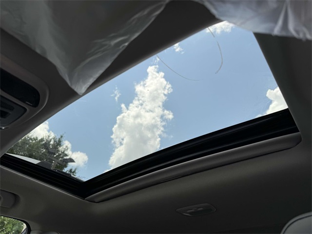 2025 Subaru Outback Touring XT photo 4