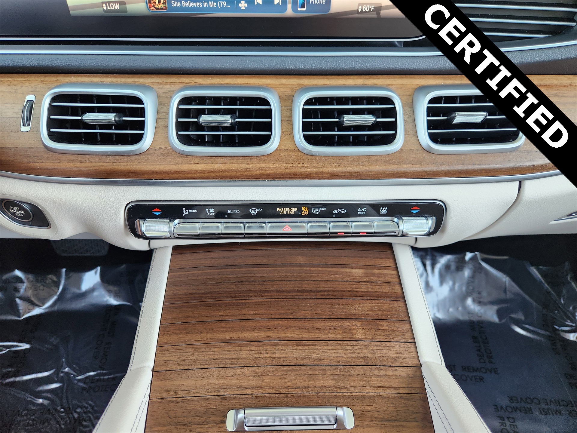 2025 Mercedes Benz GLE 450e 4MATIC photo 18