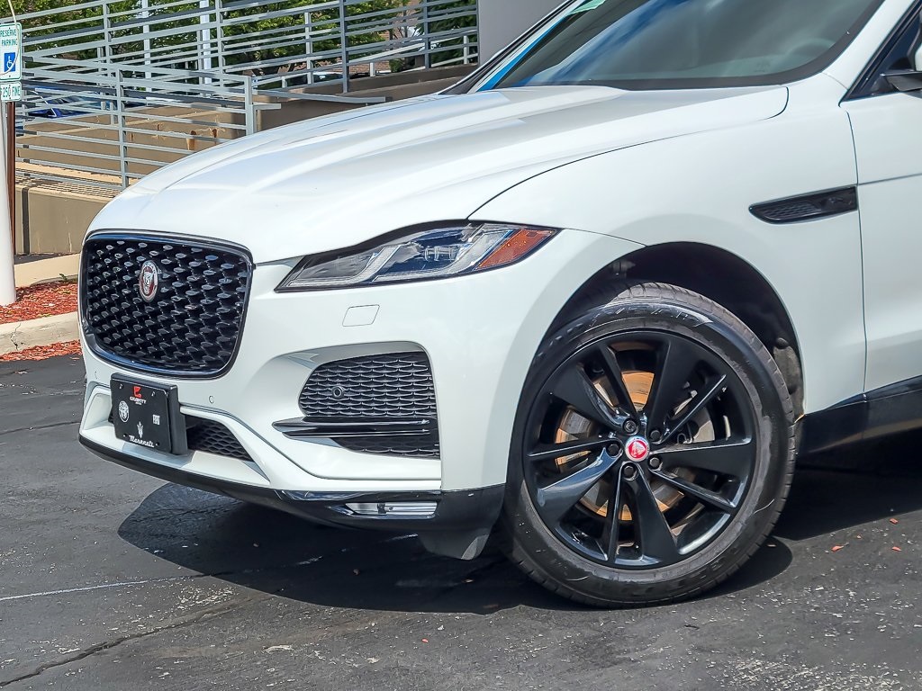 2023 Jaguar F-PACE P250 S photo 2