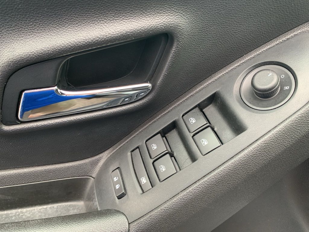 2020 Chevrolet Trax LS photo 14