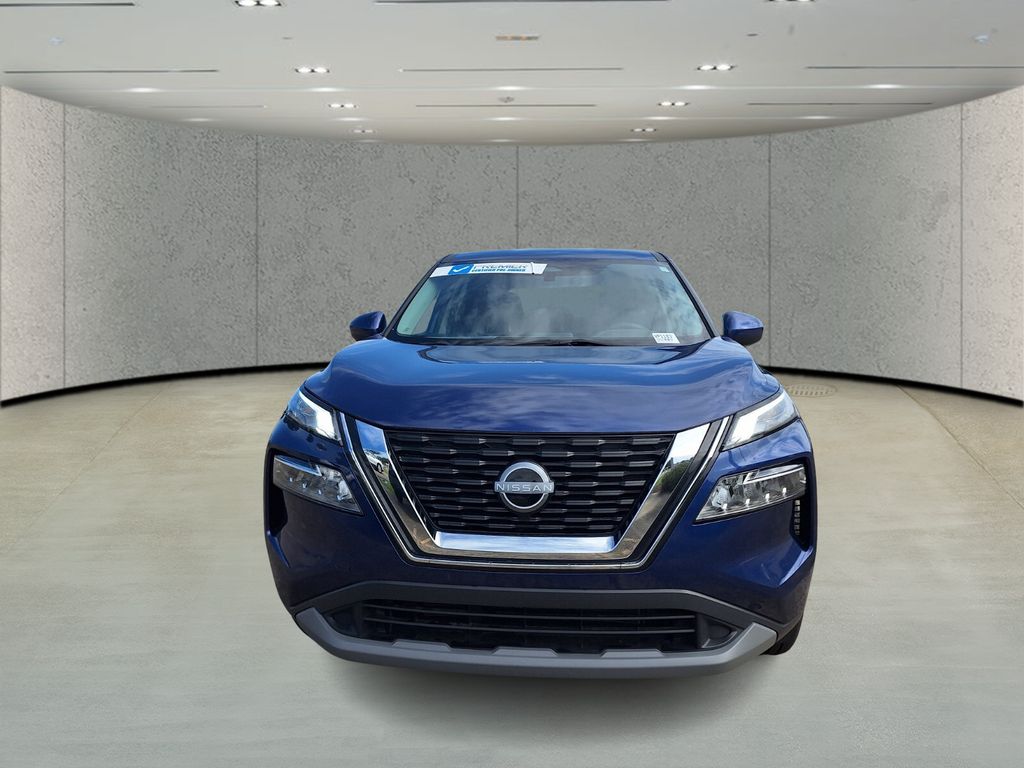 2023 Nissan Rogue SV photo 2