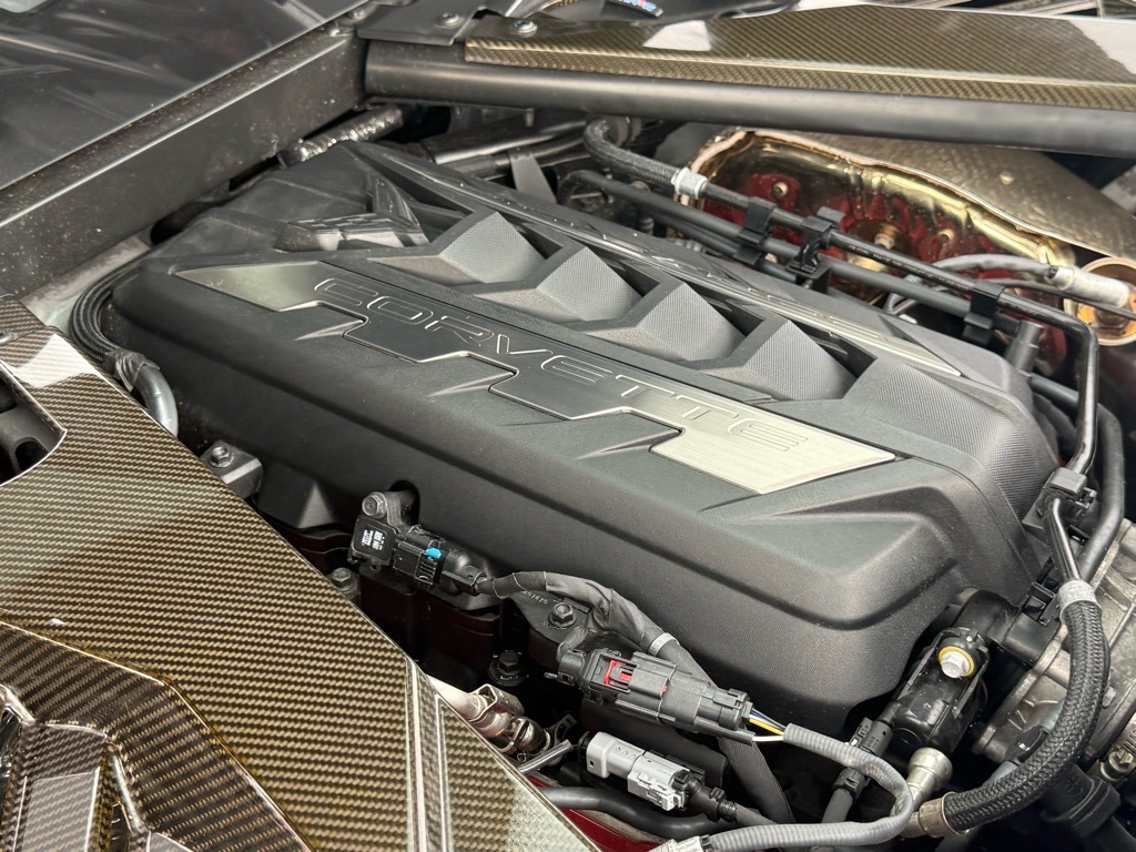 2024 Chevrolet Corvette E-Ray 2LZ photo 36