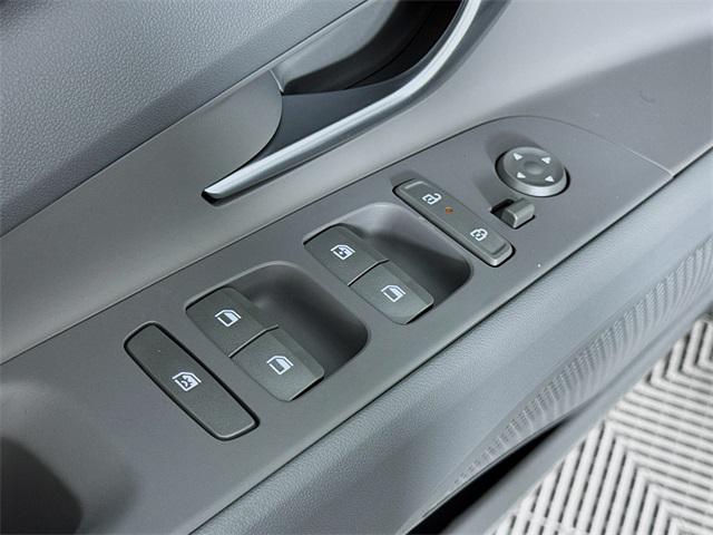 2025 Hyundai Elantra SEL Sport photo 22