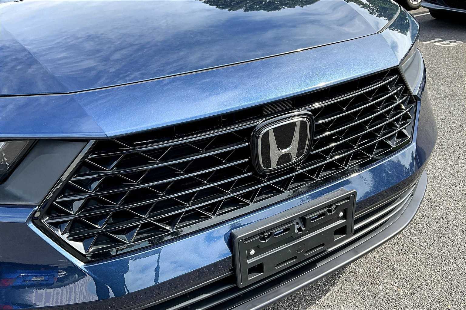 2023 Honda Accord EX photo 27
