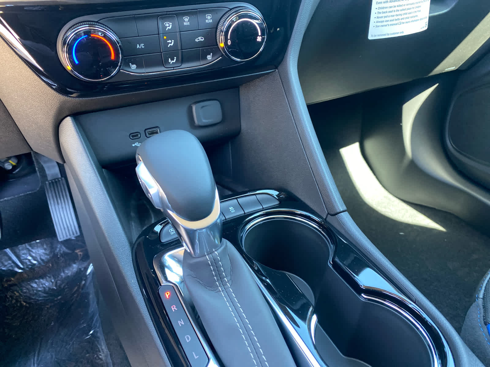 2026 Buick Encore GX Sport Touring photo 18