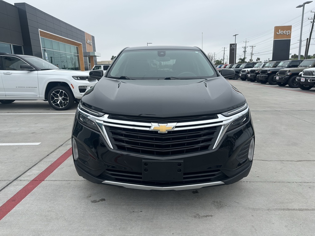 2022 Chevrolet Equinox LT photo 2